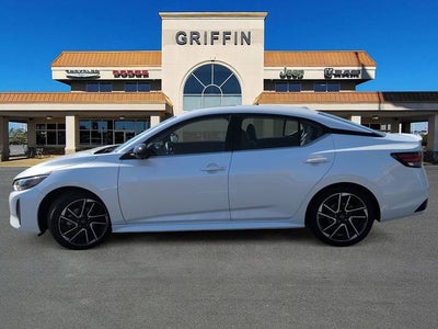 2025 Nissan Sentra SR