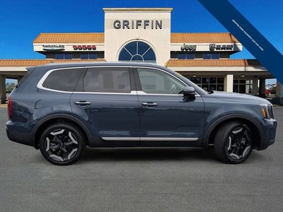 2023 Kia Telluride S