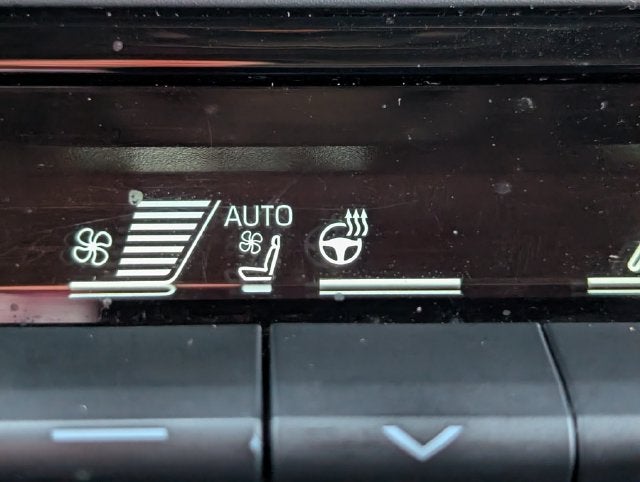 2024 Toyota Crown Platinum