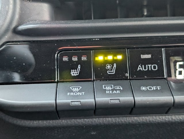 2024 Toyota Crown Platinum