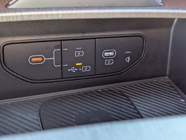 2026 Kia Sportage Plug-In Hybrid X-Line