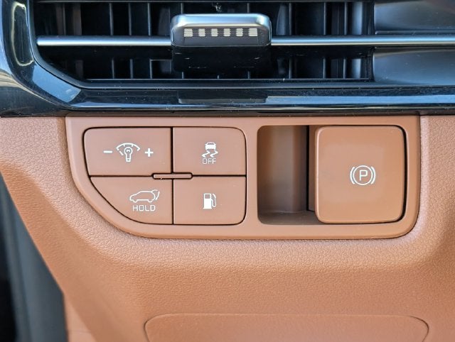 2026 Kia Sportage Plug-In Hybrid X-Line