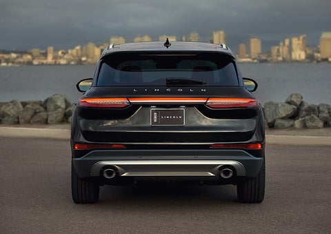 The rear lighting of the 2024 Lincoln Corsair® SUV spans the entire width of the vehicle. | Griffin Lincoln in Tifton GA