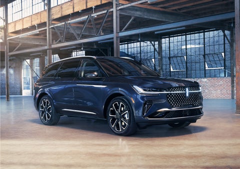 A 2024 Lincoln Nautilus® SUV is parked in an industrial space. | Griffin Lincoln in Tifton GA