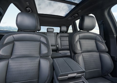 The spacious second row and available panoramic Vista Roof® is shown. | Griffin Lincoln in Tifton GA