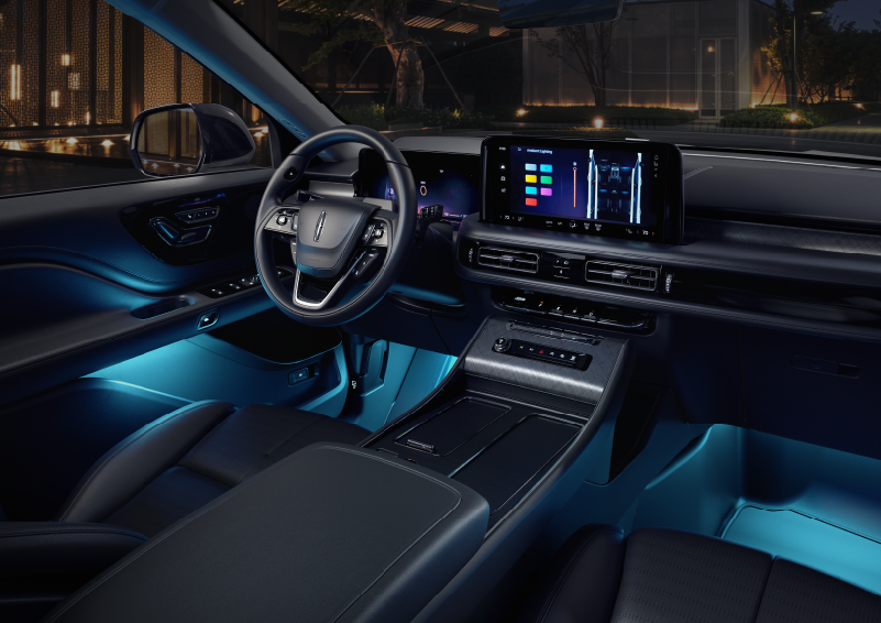 Deep blue ambient lighting glows from various places within a 2025 Lincoln Aviator® SUV. | Griffin Lincoln in Tifton GA