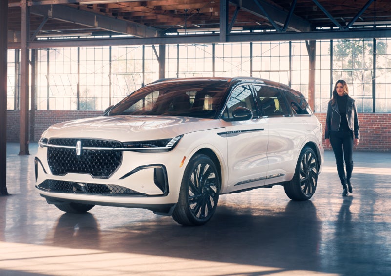 A person approaches a 2025 Lincoln Nautilus® SUV. | Griffin Lincoln in Tifton GA