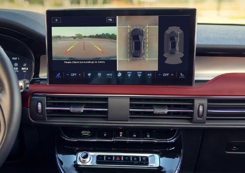 The large 13.2” SYNC® 4 center display featuring 360-Degree Camera of a 2026 Lincoln Corsair® SUV is shown.| Griffin Lincoln in Tifton GA