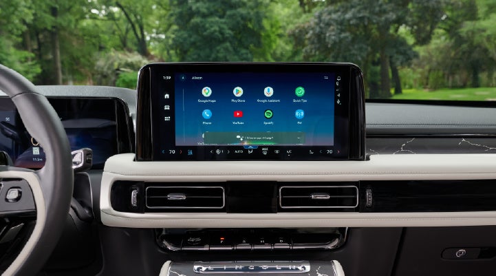 The center touchscreen inside a 2027 Lincoln Aviator® Black Label™ SUV | Griffin Lincoln in Tifton GA