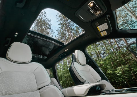 The front seats of a 2027 Lincoln Aviator® Black Label™ SUV | Griffin Lincoln in Tifton GA