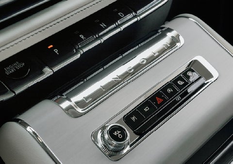 The piano key gear selector of a 2027 Lincoln Aviator® Back Label™ SUV. | Griffin Lincoln in Tifton GA